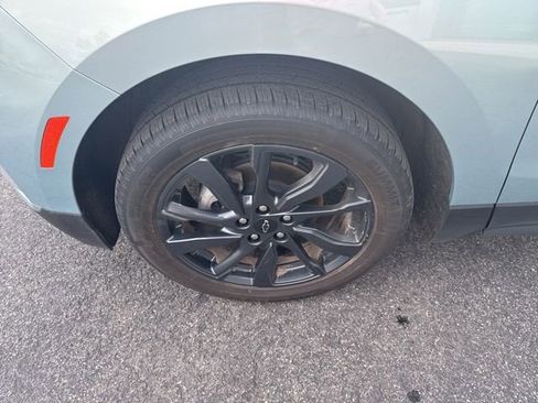 Used 2022 Chevrolet Equinox RS AWD/4WD image 4