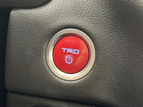 Certified 2024 Toyota Sequoia SR5 image 20