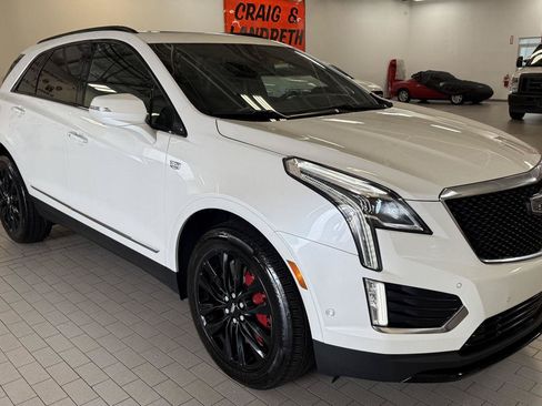 Used 2023 Cadillac XT5 Sportv w/ Technology Package AWD/4WD image 4