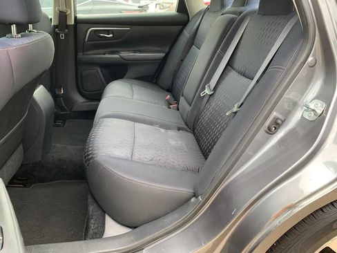Used 2018 Nissan Altima 2.5 SV FWD image 10