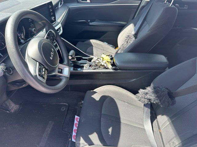 Used 2023 Kia K5 LXS FWD image 11