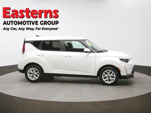 Used 2024 Kia Soul LX w/ Option Group 015 image 45