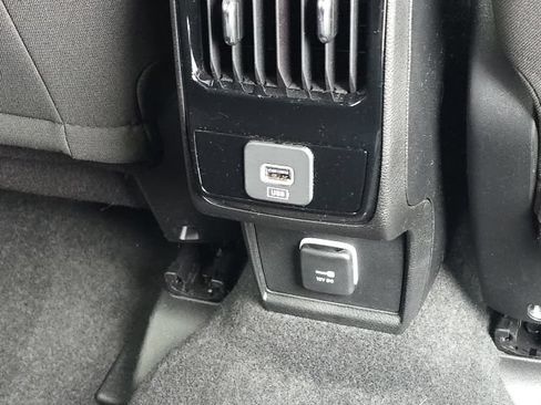 Used 2024 Jeep Compass Sport AWD/4WD image 16