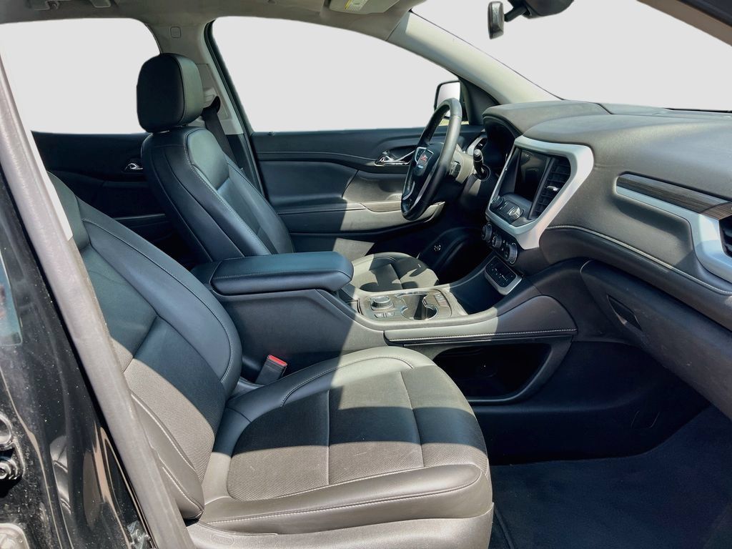 Used 2023 GMC Acadia SLT w/ Elevation Edition FWD image 32