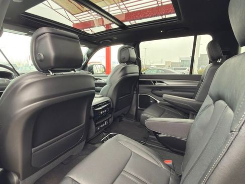 New 2026 Jeep Grand Wagoneer L Limited w/ Premium Group II AWD/4WD image 29