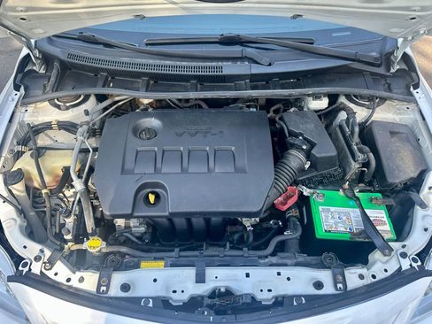 Used 2013 Toyota Corolla L FWD image 9