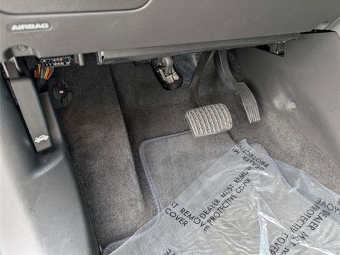 Used 2022 Chevrolet Trax LS w/ Tint and Cruise Package AWD/4WD image 10