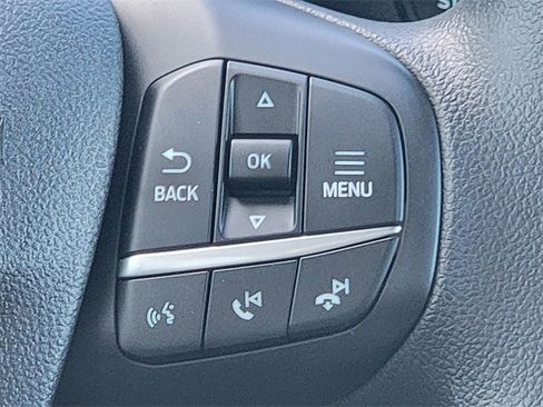 Certified 2022 Ford Escape SE image 34