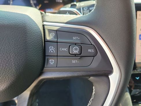 New 2026 Jeep Grand Cherokee L Limited w/ Limited Altitude Package RWD image 24