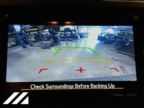 Used 2018 Subaru Forester 2.5i Touring AWD/4WD image 16