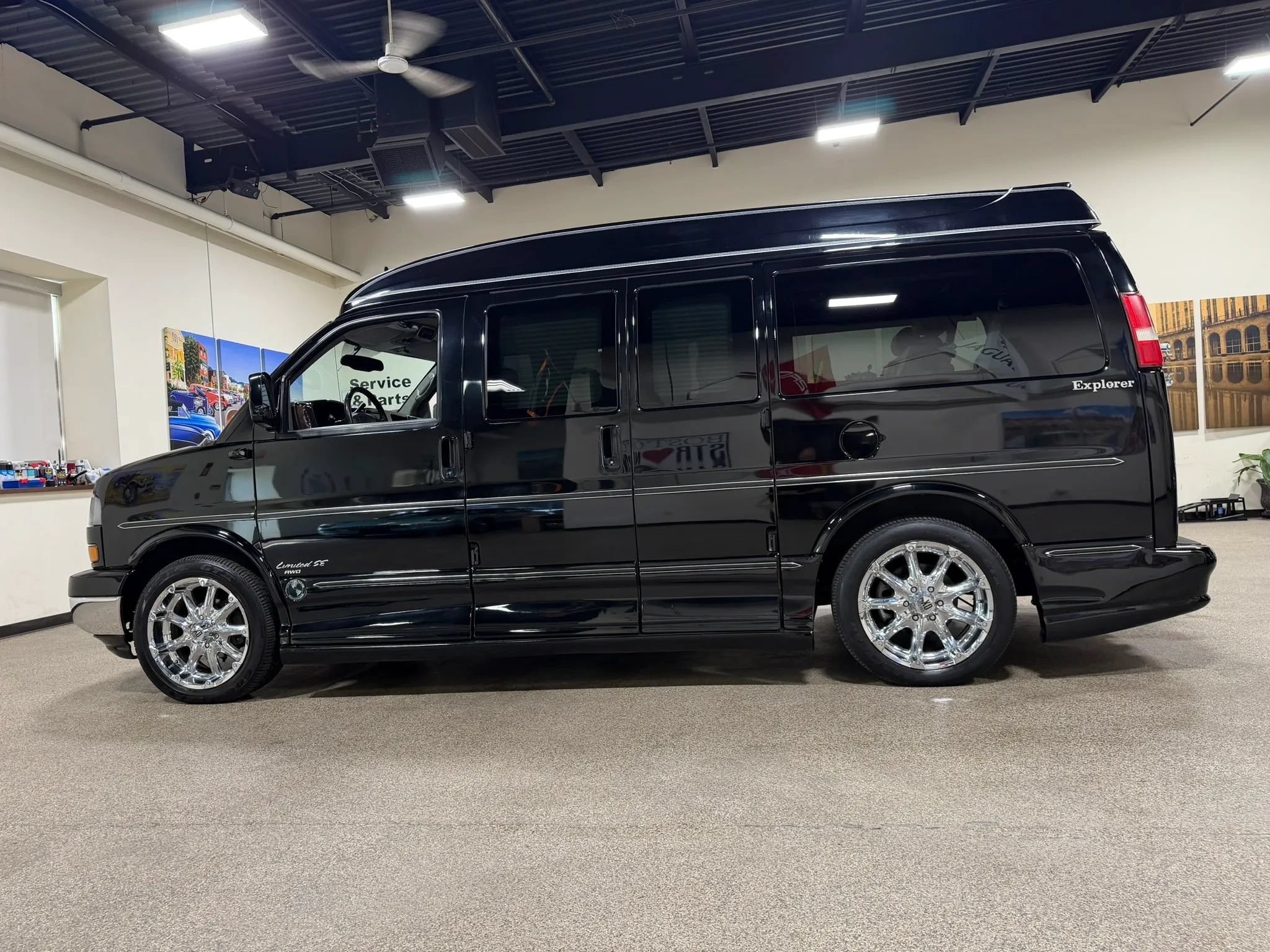 Used 2007 GMC Savana 1500 AWD w/ Preferred Equipment Group image 8