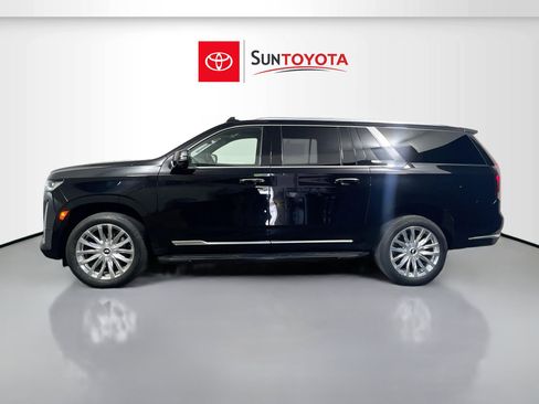 Used 2023 Cadillac Escalade ESV Premium Luxury AWD/4WD image 7
