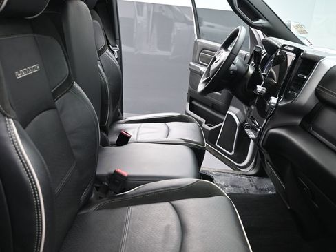 Used 2025 RAM 2500 Laramie image 20