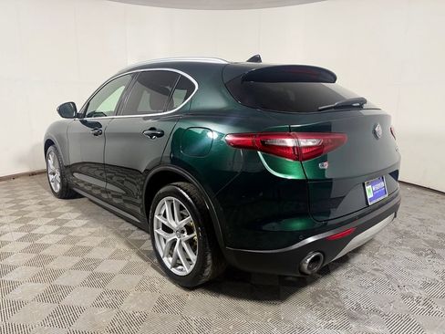 Used 2019 Alfa Romeo Stelvio Ti AWD/4WD image 4