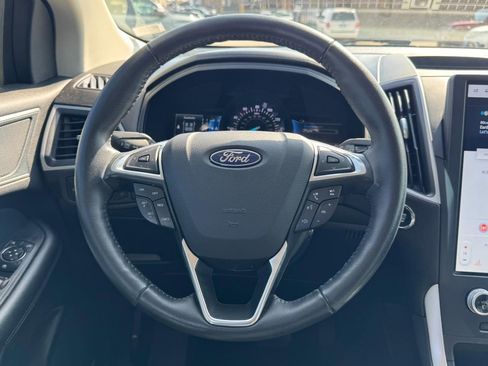 Certified 2023 Ford Edge SEL w/ Sport Appearance Package image 12
