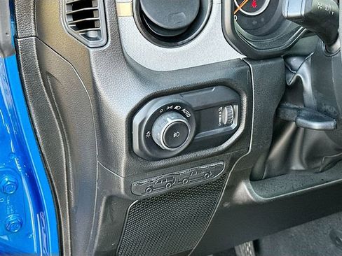 Used 2024 Jeep Wrangler Sport S image 10