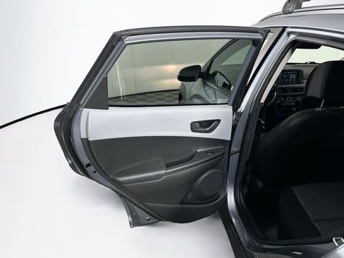 Used 2021 Hyundai Kona SEL Plus image 25