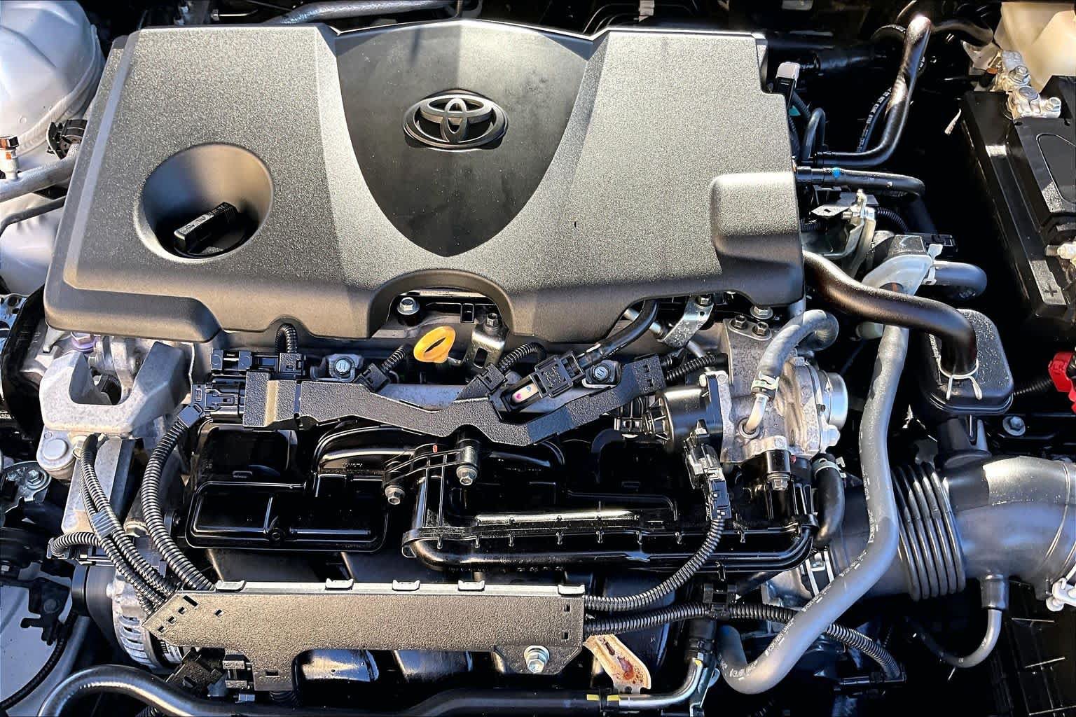 Used 2024 Toyota Camry SE w/ Blackout Package (TMS) FWD image 33
