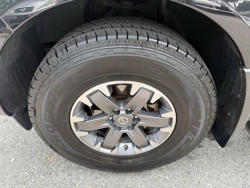 Used 2018 Nissan Frontier PRO-4X AWD/4WD image 31