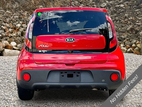 Used 2019 Kia Soul FWD image 4
