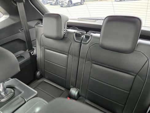 Used 2021 Volkswagen Tiguan SE R-Line image 13