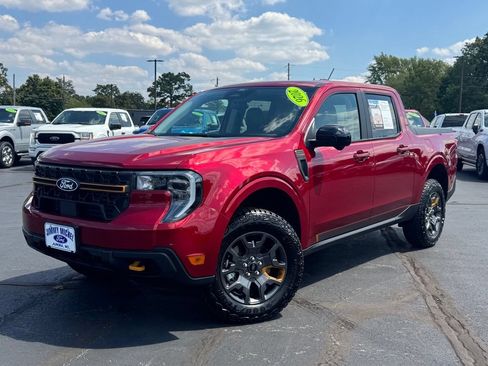 Used 2026 Ford Maverick Tremor AWD/4WD image 30