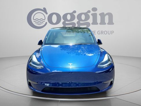 Used 2024 Tesla Model Y Performance AWD/4WD image 16