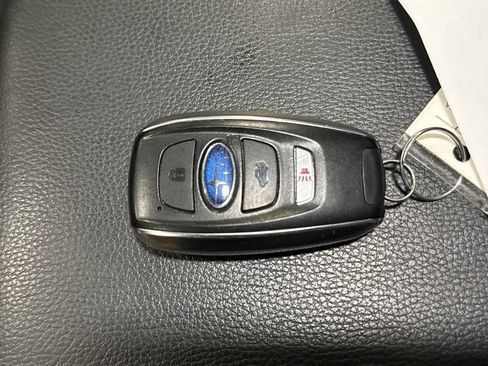 Used 2022 Subaru Forester Limited w/ Popular Package #2 image 35