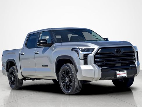 Used 2024 Toyota Tundra Limited image 7