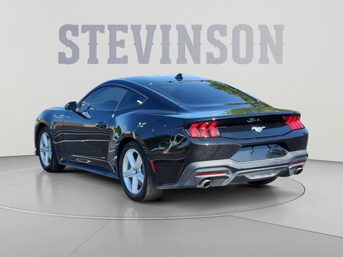 Used 2026 Ford Mustang Coupe RWD image 3
