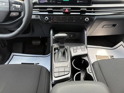 New 2026 Kia Sportage LX AWD/4WD image 25