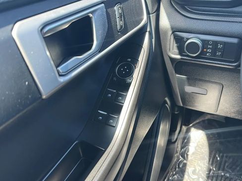 Used 2021 Ford Explorer 4WD image 19