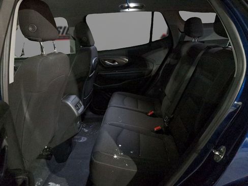 Used 2022 GMC Terrain SLE w/ Driver Convenience Package image 10