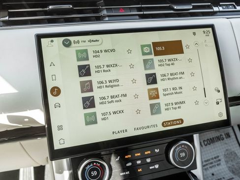 Used 2023 Land Rover Range Rover SE AWD/4WD image 20