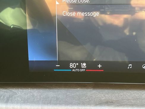 Certified 2024 BMW X7 xDrive40i image 19