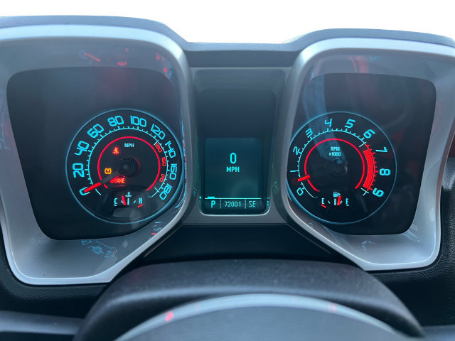 Used 2010 Chevrolet Camaro SS RWD image 14