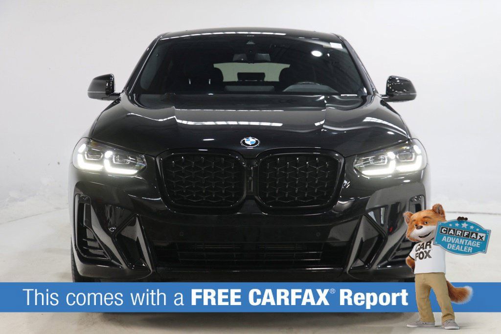 Used 2024 BMW X4 xDrive30i w/ Premium Package AWD/4WD image 2