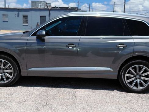 Used 2019 Audi Q7 3.0T Premium Plus w/ Premium Plus Package AWD/4WD image 5