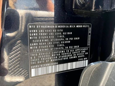 Used 2022 Volkswagen Taos SE FWD image 18