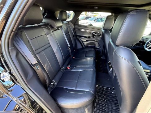 Used 2023 Land Rover Range Rover Evoque R-Dynamic S image 23