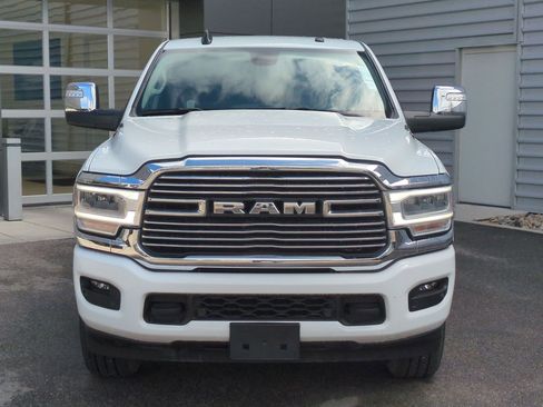 Used 2024 RAM 2500 Laramie image 9