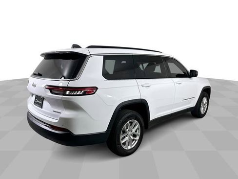 Used 2025 Jeep Grand Cherokee L Laredo RWD image 8