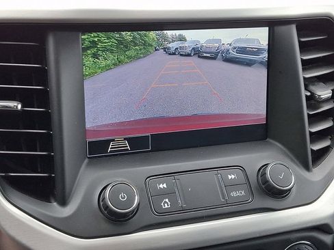 Certified 2020 GMC Acadia SLT AWD/4WD image 18