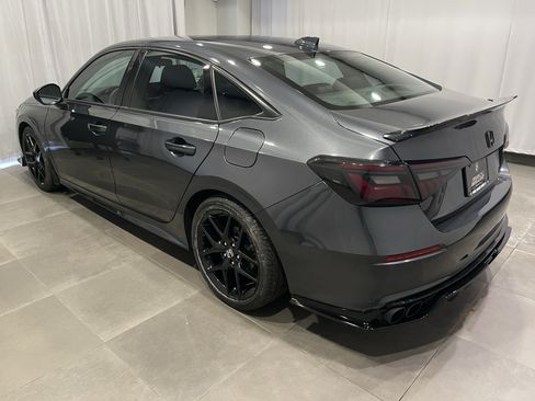 Used 2022 Honda Civic Sport image 4