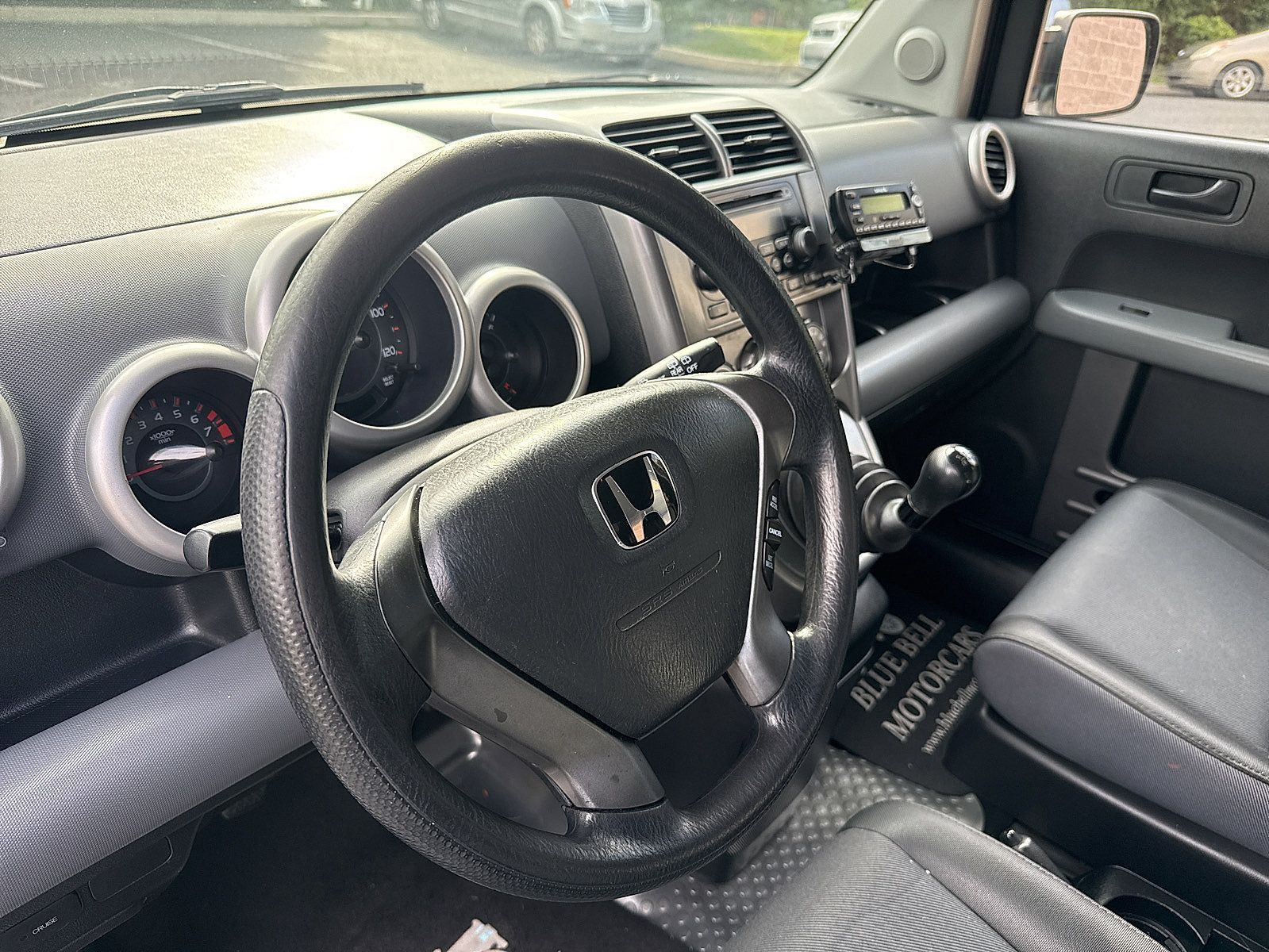 Used 2004 Honda Element EX image 31