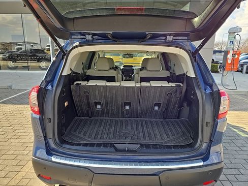 Used 2022 Subaru Ascent Limited w/ Technology Package image 17