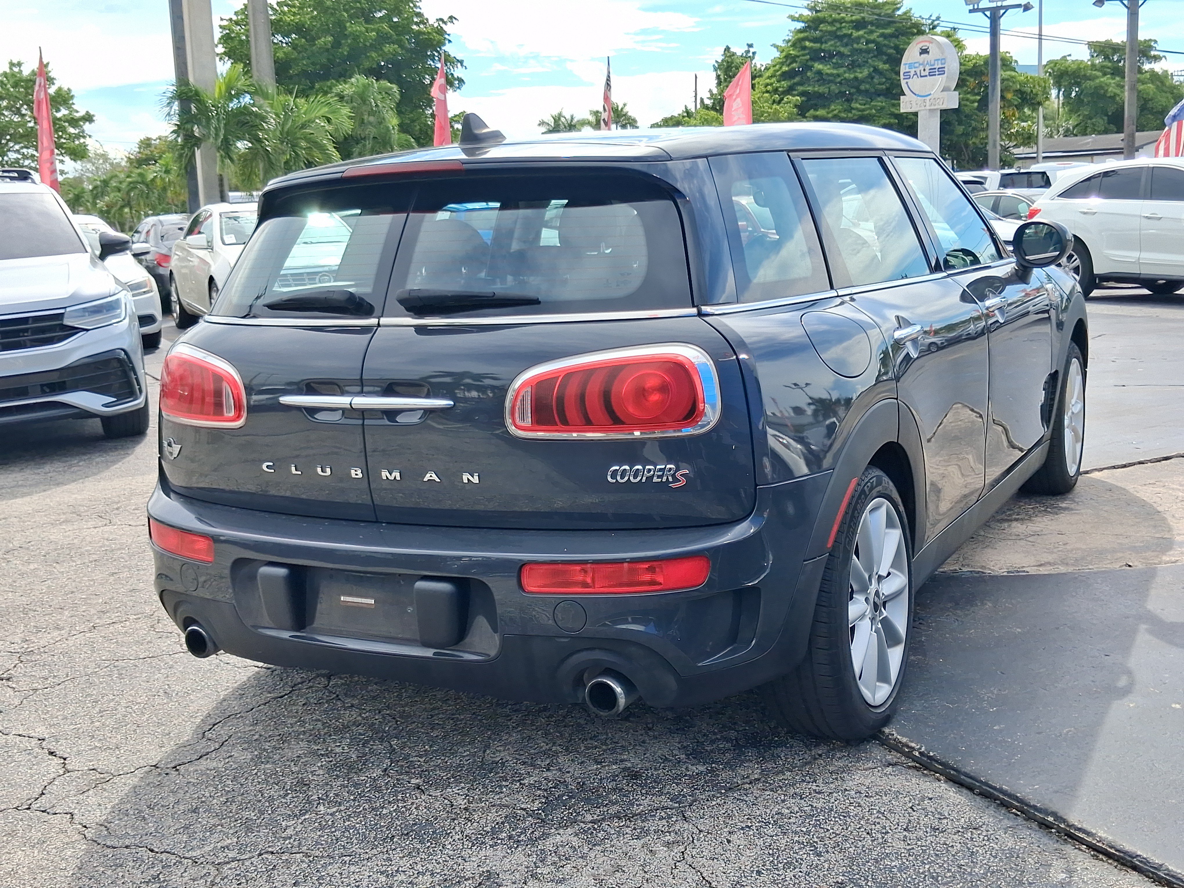 Used 2017 MINI Cooper Clubman S AWD/4WD image 5
