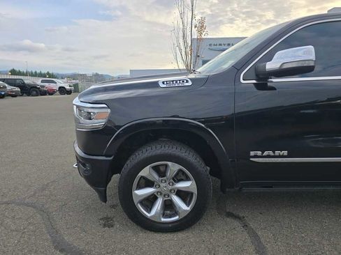 Used 2019 RAM 1500 Limited w/ Body Color Bumper Group image 18