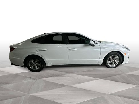 Used 2023 Hyundai Sonata SE FWD image 9