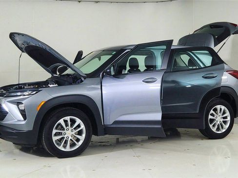 Used 2024 Chevrolet TrailBlazer LS image 10